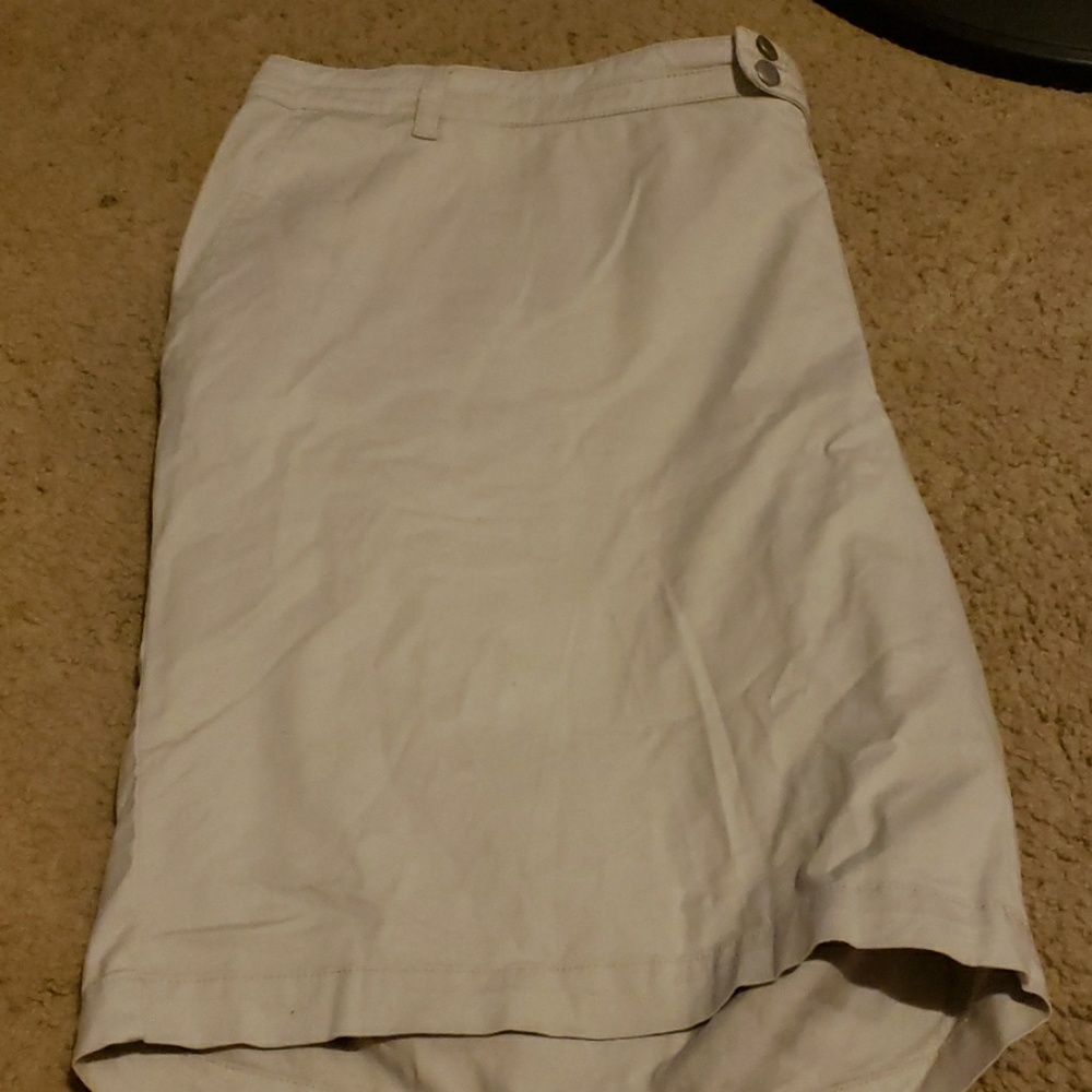 Kakhi shorts